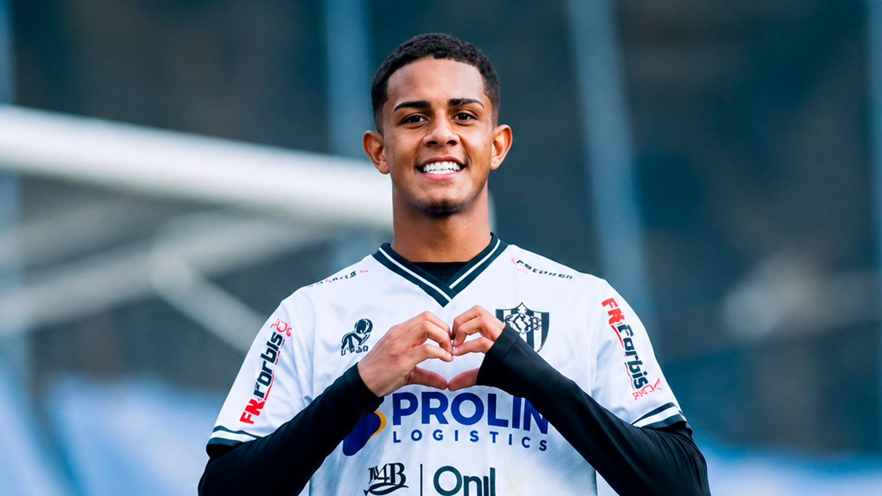 EC São Bernardo SAF oficializa transferência do atacante Gustavo Mendes para o futebol português